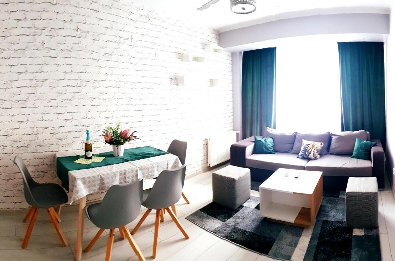 2+2 Apartment